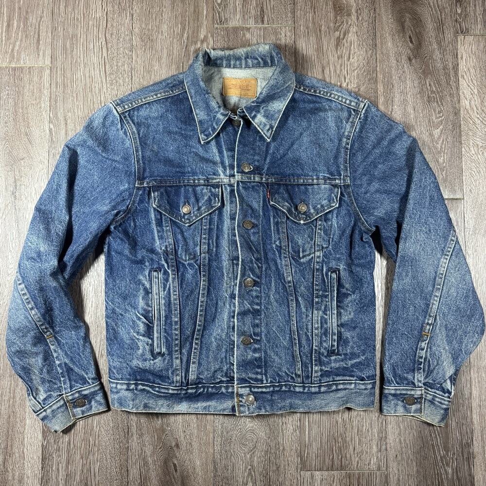 Vintage 70s Levi’s Type III Denim Trucker Jacket Size 42 Light Wash 70505 0216